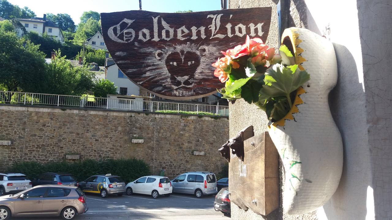 ブイヨン Golden Lion Bed & Breakfast エクステリア 写真